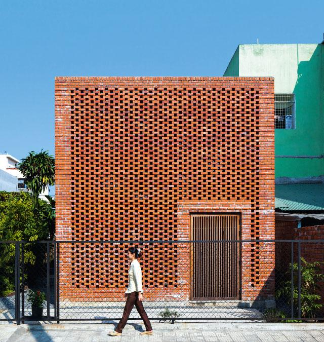 Termitary House