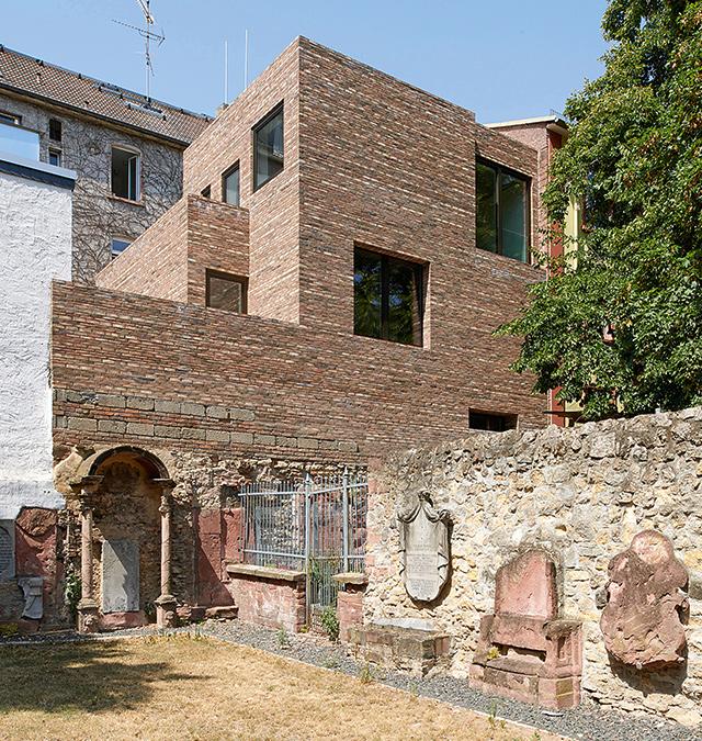 Stylepark-Neubau am Peterskirchhof