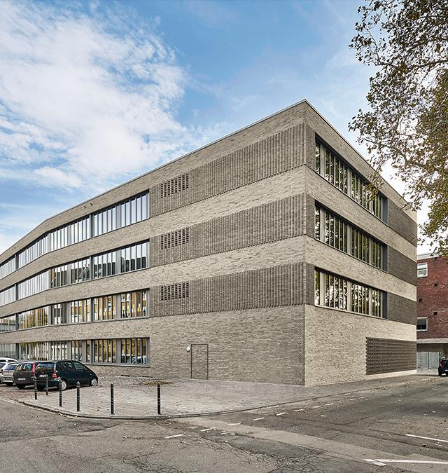 KAMMERMUSIKSAAL IM WILDEN VERBAND