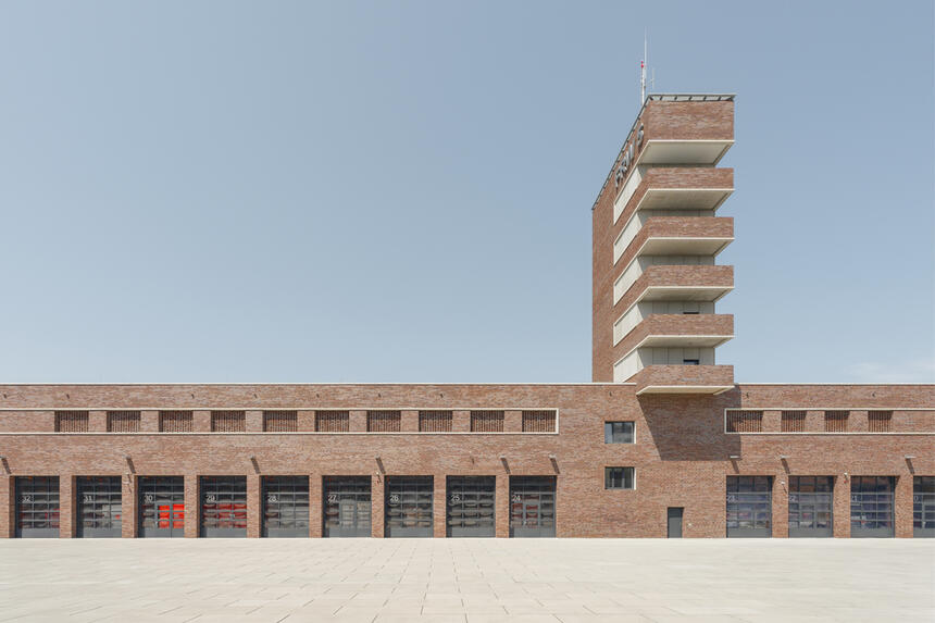 Neubau der Feuer‐ und Rettungswache 5 (Stuttgart‐Möhringen, DE)
