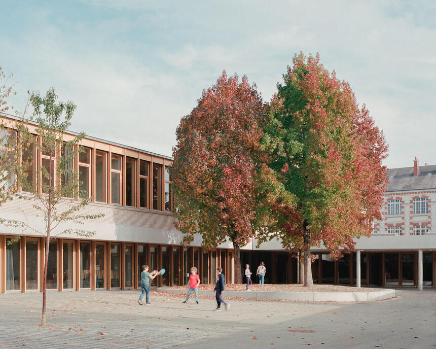 Alice Guy public school