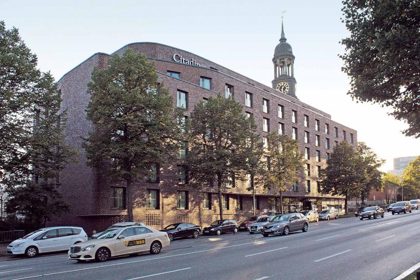 Boarding Haus mit Hotel am Michel