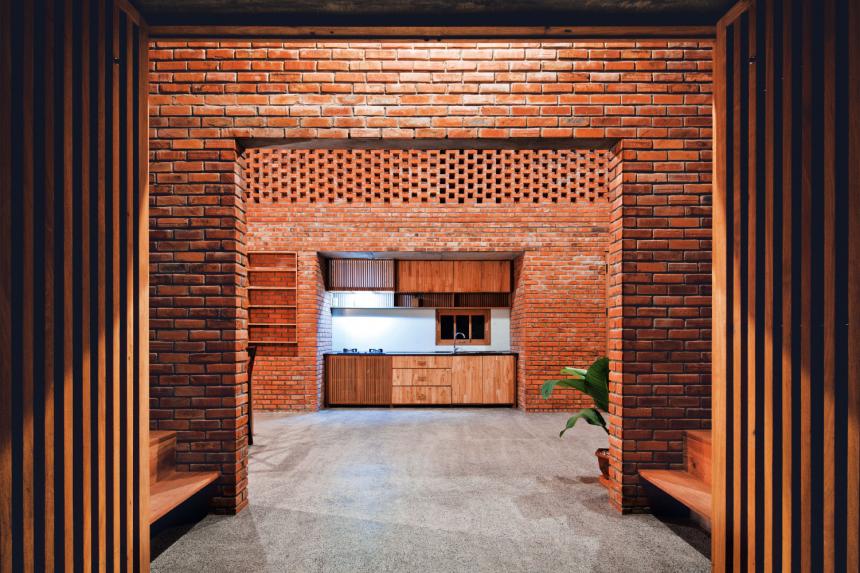 Termitary House