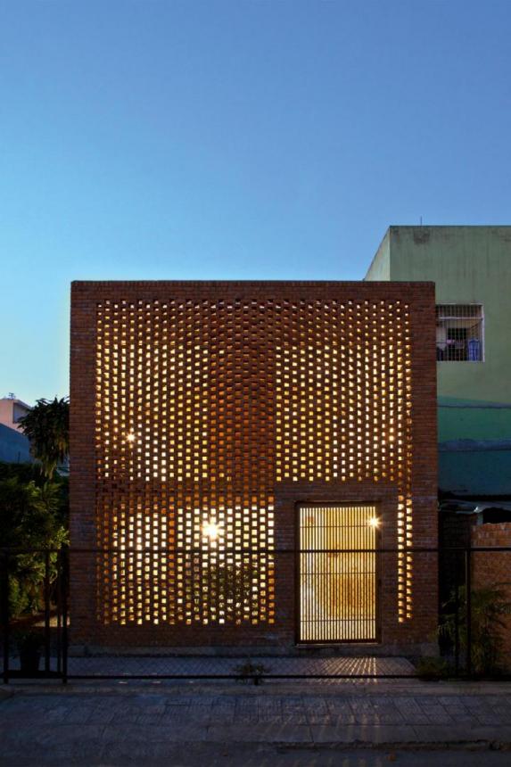 Termitary House