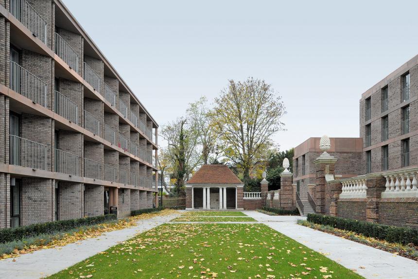 Chadwick Hall Student Residencies