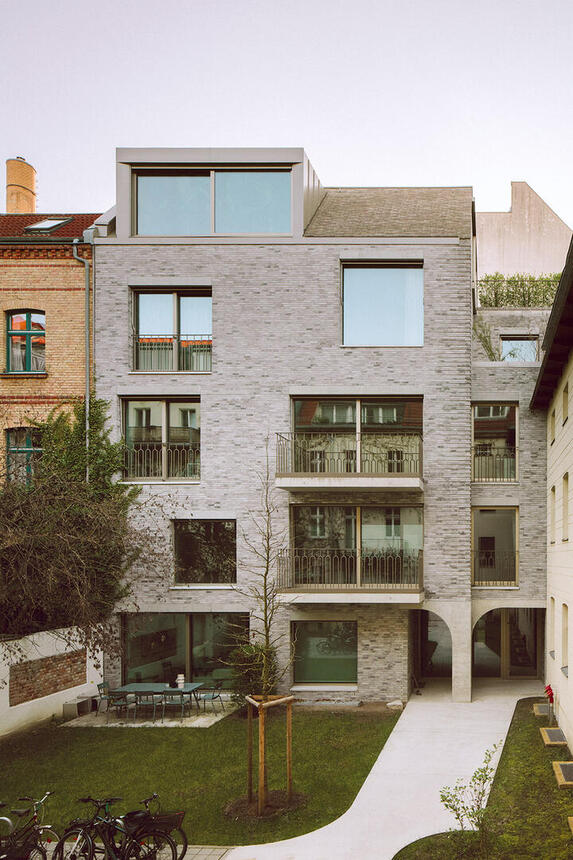 Brunnenstraße 34 (Berlin, DE)