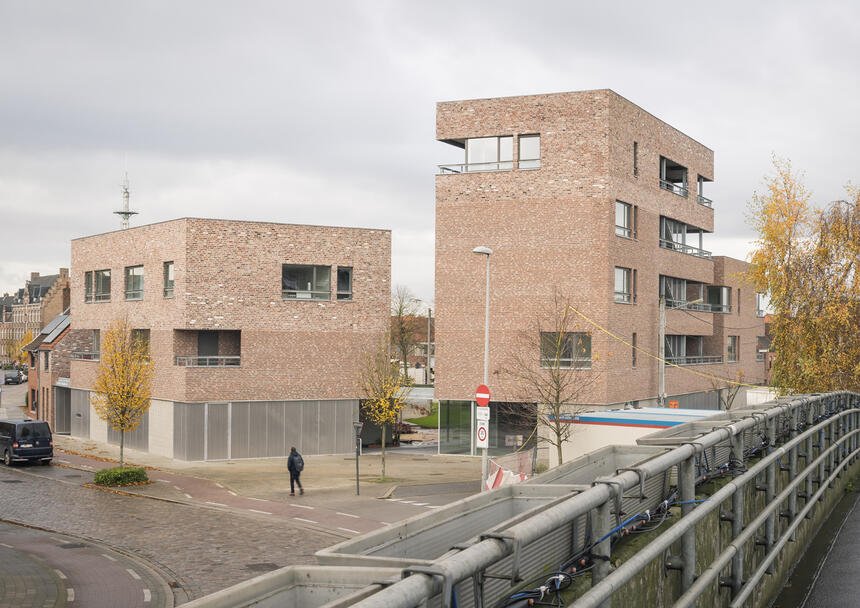 YIMBY (yes in my backyard) – social and urban infill project (Kortrijk, BE)
