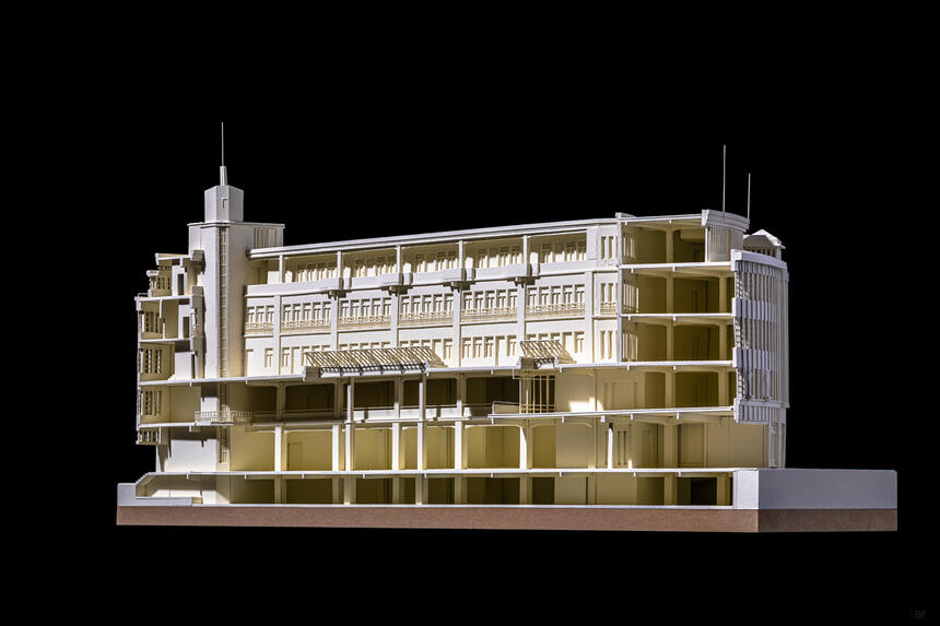 Die Transformation des historischen Kaufhauses von 's-Hertogenbosch ('s-Hertogenbosch, NL)
