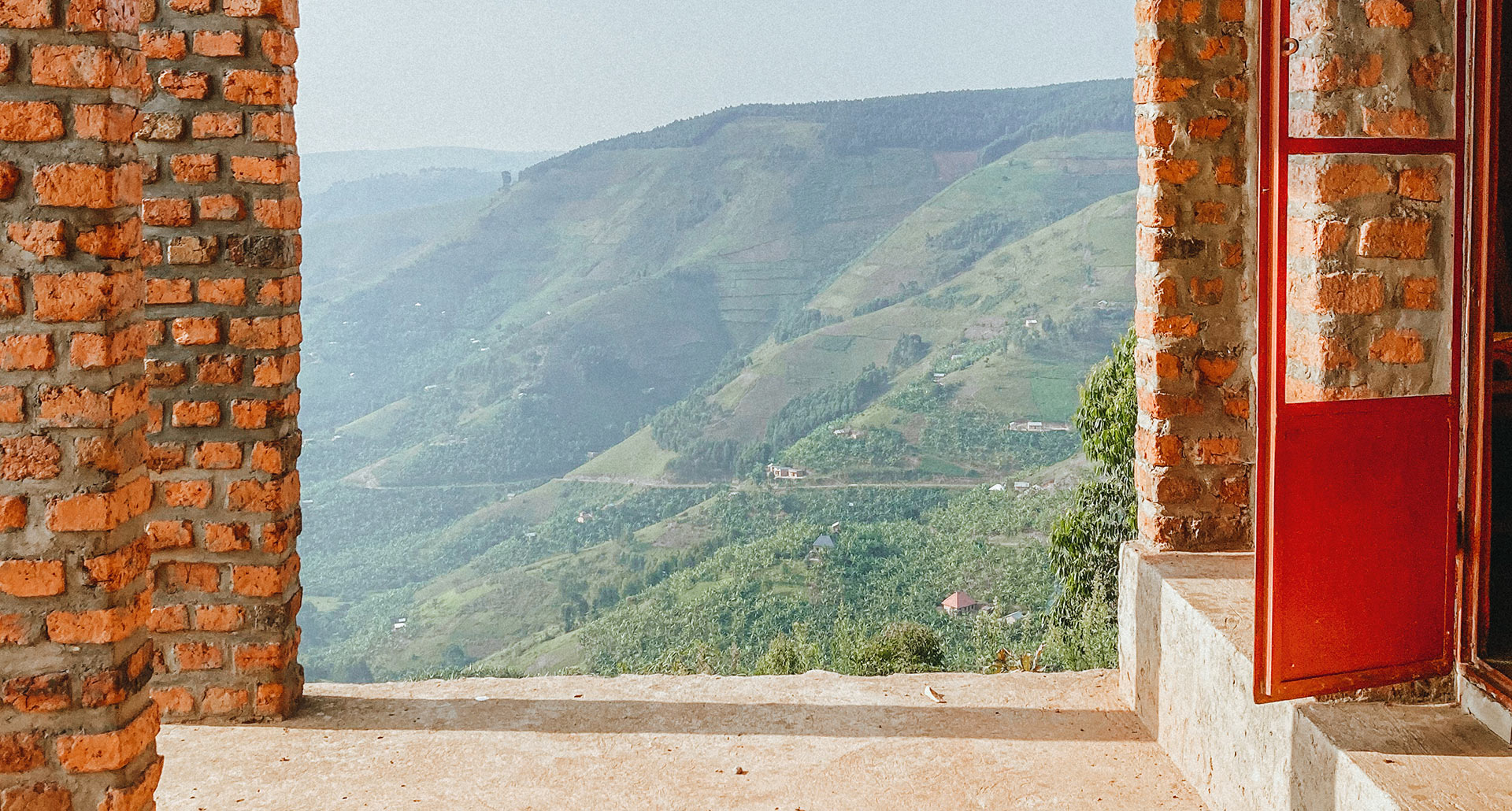 Ausbildungszentrum mit Forstfarm und Herberge in Buhweju (Uganda)